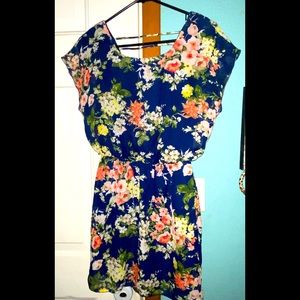 City triangles dress